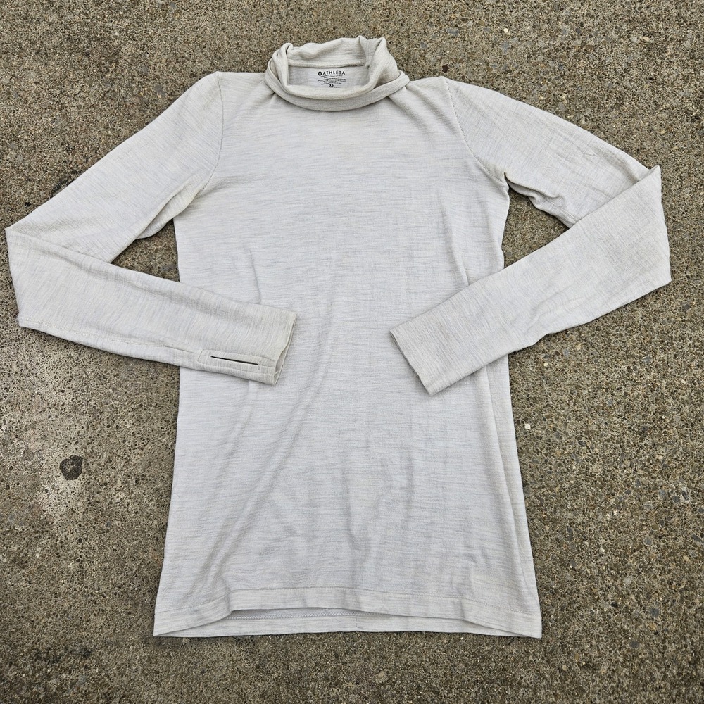 Athleta Womens XS Performance Wool Blend Turtleneck Base Layer Thumbholes Cream